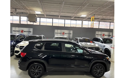 volkswagen-taos-comfortline-panoroof-applecarplay-androidauto-front-wheel-drive - 2