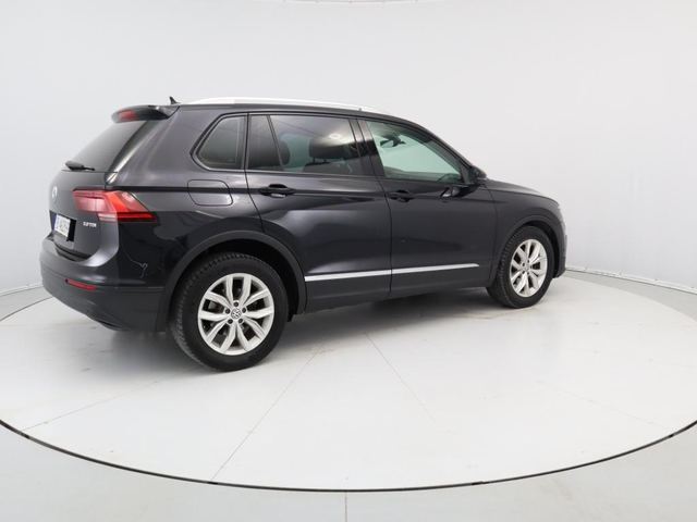 Volkswagen Tiguan - автомобили, коли, обяви за нови и употребявани 14