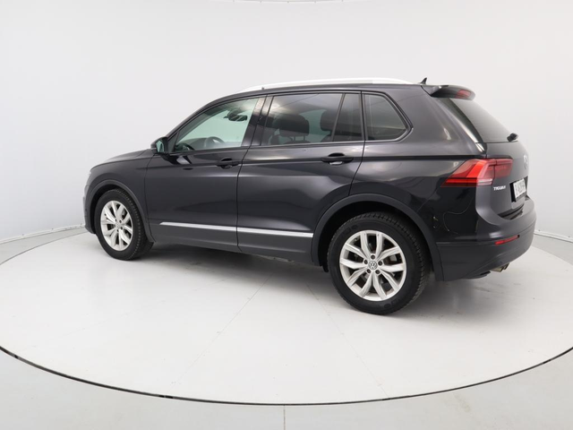 Volkswagen Tiguan - автомобили, коли, обяви за нови и употребявани 26