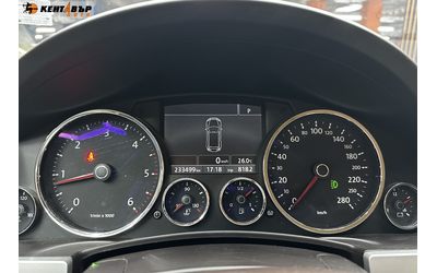 Volkswagen Touareg 2.5d 174 к.с. - автомобили, коли, обяви за нови и употребявани 14