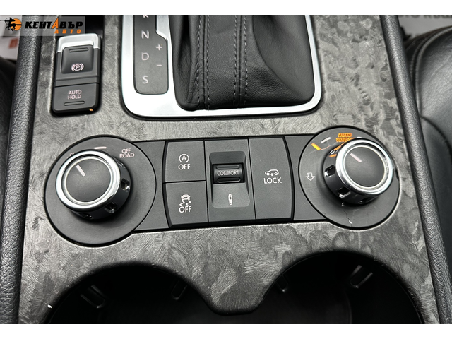 Volkswagen Touareg 3.0d 239 к.с. - автомобили, коли, обяви за нови и употребявани 10