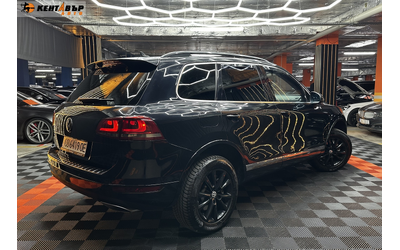 volkswagen-touareg-3-0d-239-k-s - 4