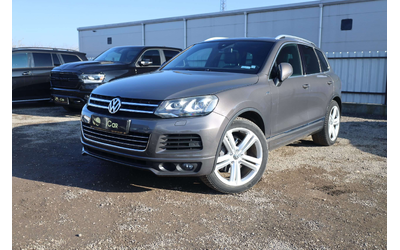 volkswagen-touareg-4-2-tdi-v8-r-line-keygo-dynaudio-21-pano-icarbg-memory-bixenon-icarbg-icar-icarstarazagora - 1