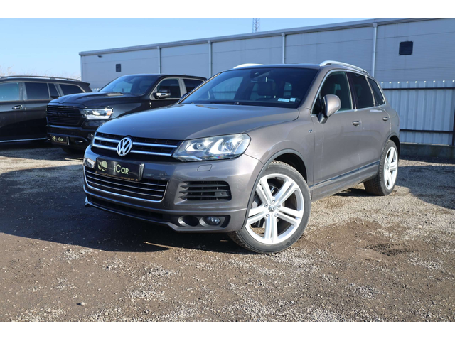 VW Touareg Touareg - автомобили, коли, обяви за нови и употребявани 1