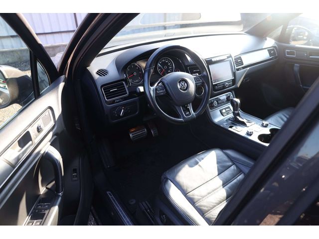 VW Touareg Touareg - автомобили, коли, обяви за нови и употребявани 20