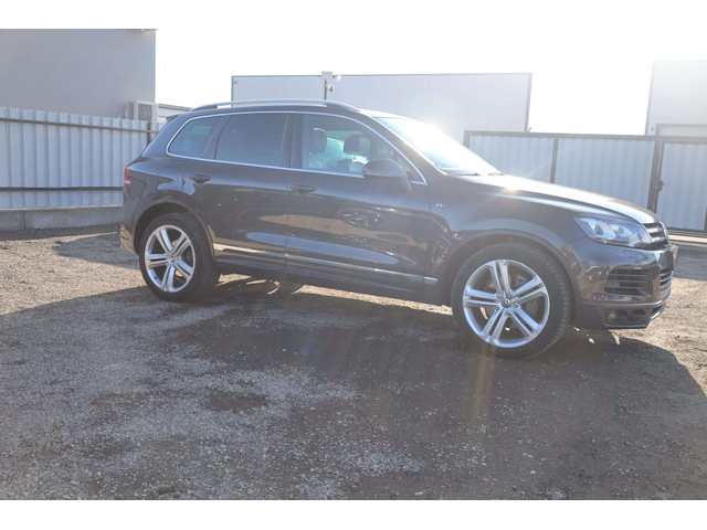 VW Touareg Touareg - автомобили, коли, обяви за нови и употребявани 8