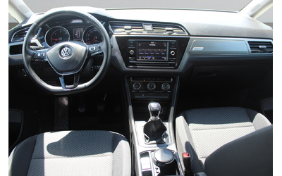 volkswagen-touran-2-0tdi-150hp-bvm6-e6 - 4