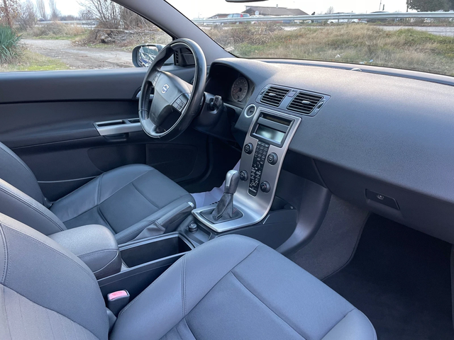 Volvo C30 2.0HDI-136-KLIMA-ITALIA - автомобили, коли, обяви за нови и употребявани 4