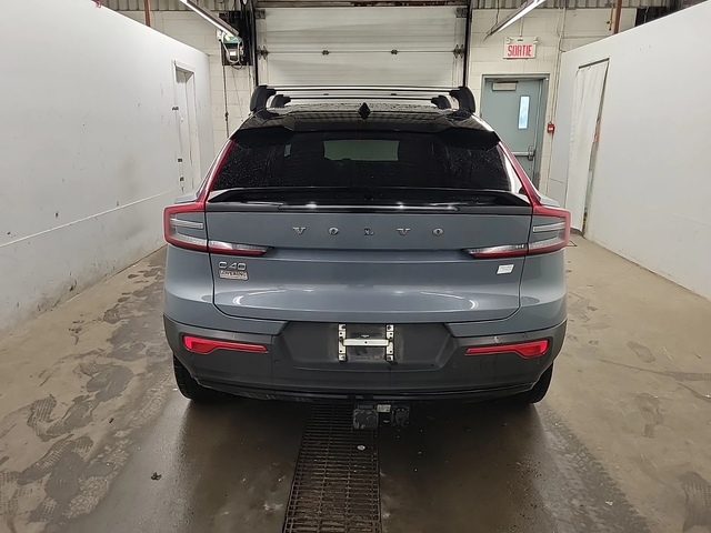 Volvo C40 ULTIMATE - автомобили, коли, обяви за нови и употребявани 2