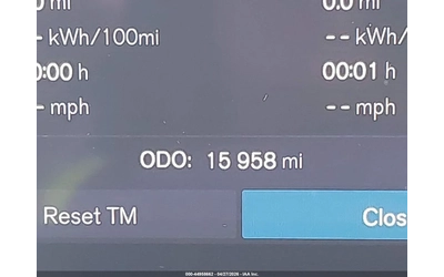 Volvo C40 * TWIN PLUS* 360* ПАНО* KEYLESS* Camera* ПОДГРЕВ* - автомобили, коли, обяви за нови и употребявани 12