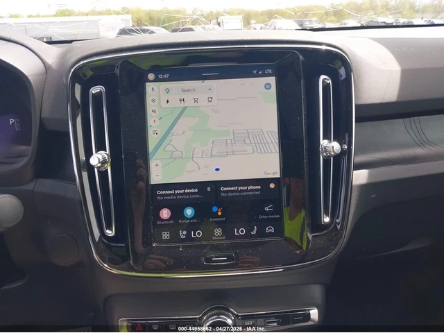 Volvo C40 * TWIN PLUS* 360* ПАНО* KEYLESS* Camera* ПОДГРЕВ* - автомобили, коли, обяви за нови и употребявани 14