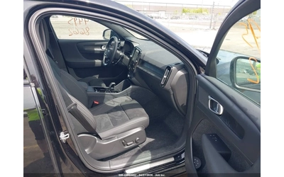 volvo-c40 - 4