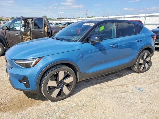 Volvo C40 P8 RECHARGE ULTIMATE | 360 КАМЕРА | HARMAN/KARDON - автомобили, коли, обяви за нови и употребявани 0