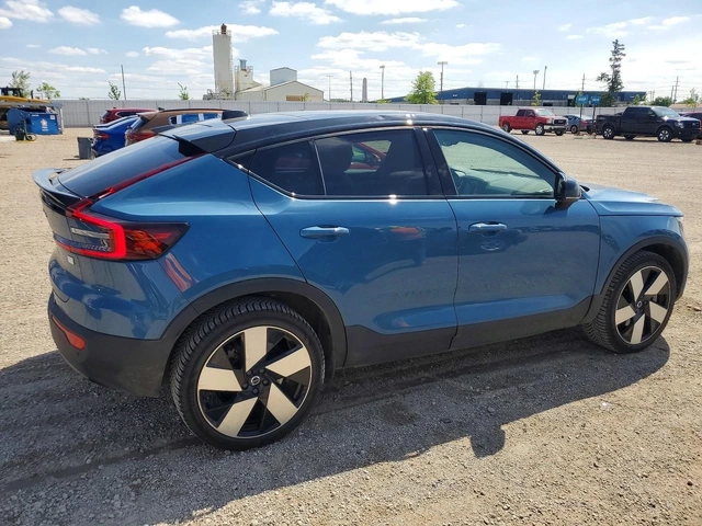 Volvo C40 P8 RECHARGE ULTIMATE | 360 КАМЕРА | HARMAN/KARDON - автомобили, коли, обяви за нови и употребявани 3