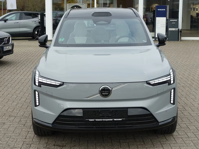 Volvo EX90 Ultra Twin Motors Performance B&W - автомобили, коли, обяви за нови и употребявани 4