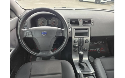 Volvo S40 1.6D-109кс= 170.000км= АВТОПИЛОТ - автомобили, коли, обяви за нови и употребявани 10