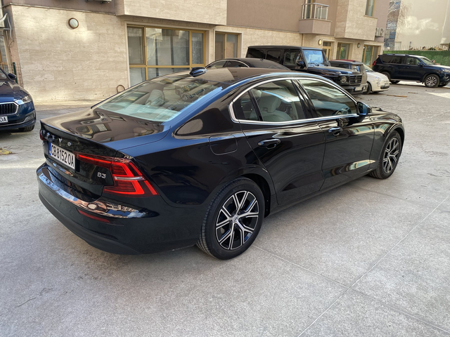 Volvo S60 2.0 B3 P CORE AUTO - автомобили, коли, обяви за нови и употребявани 4