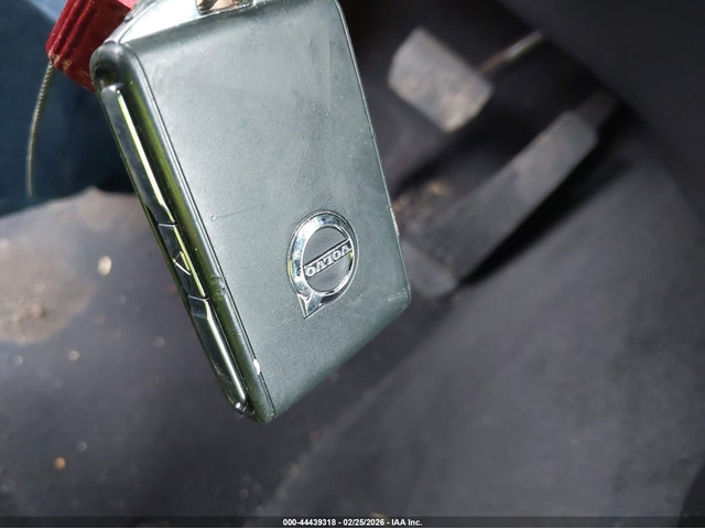 VOLVO S60 2.0L I-4 DI, DOHC, VVT, TURBO, 250HP Front Wheel Drive - автомобили, коли, обяви за нови и употребявани 10