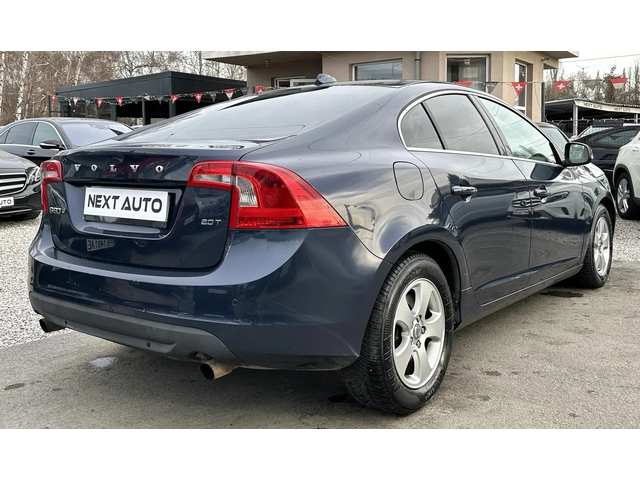 Volvo S60 2.0T 203HP КОЖА НАВИ - автомобили, коли, обяви за нови и употребявани 4