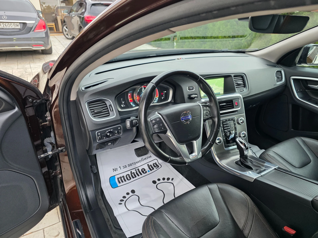 Volvo S60 2.4 D CROSS COUNTRY AWD KATO HOBA - автомобили, коли, обяви за нови и употребявани 12