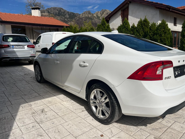 Volvo S60 2.0 D - автомобили, коли, обяви за нови и употребявани 7