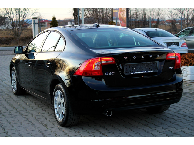 Volvo S60 2.0D СОБСТВЕН ЛИЗИНГ - автомобили, коли, обяви за нови и употребявани 4