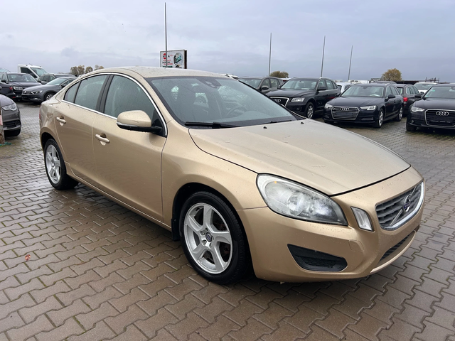Volvo S60 2.0D AVTOMAT/NAVI EURO 5 - автомобили, коли, обяви за нови и употребявани 3