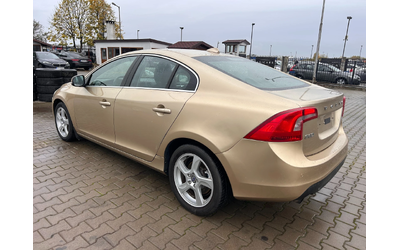 Volvo S60 2.0D AVTOMAT/NAVI EURO 5 - автомобили, коли, обяви за нови и употребявани 7