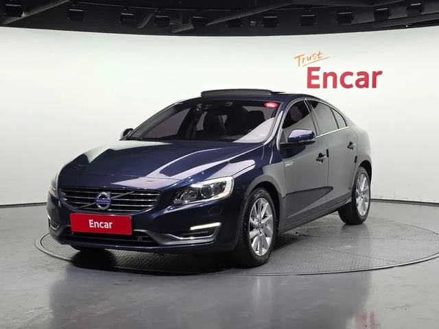 Volvo S60 1.6D - автомобили, коли, обяви за нови и употребявани 0