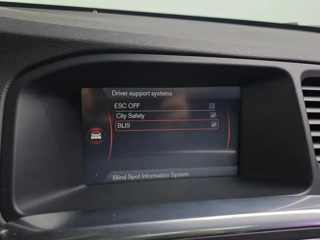 Volvo S60 1.6D - автомобили, коли, обяви за нови и употребявани 15