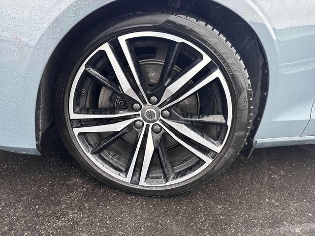 Volvo S60 | B5 AWD R Design | DISTRONIC | ДВА КЛЮЧА - автомобили, коли, обяви за нови и употребявани 5