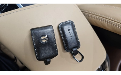 Volvo S60 INSCRIPTION* B&W* 360* МАСАЖ* ОБДУХ* DIS* КРАЙНА Ц - автомобили, коли, обяви за нови и употребявани 10