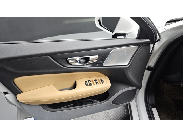 Volvo S60 INSCRIPTION* B&W* 360* МАСАЖ* ОБДУХ* DIS* КРАЙНА Ц - автомобили, коли, обяви за нови и употребявани 13