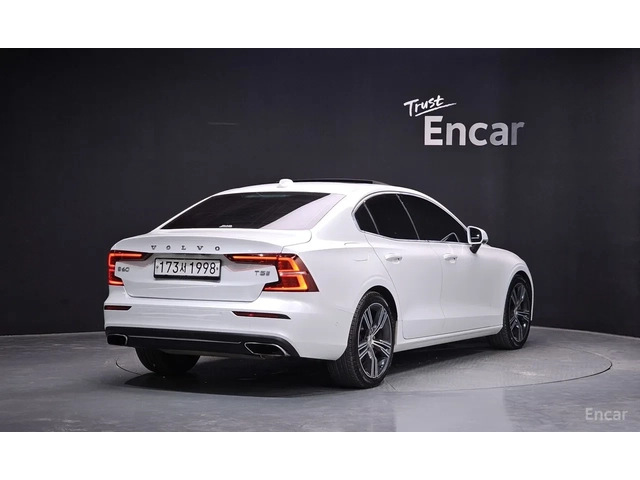 Volvo S60 INSCRIPTION* B&W* 360* МАСАЖ* ОБДУХ* DIS* КРАЙНА Ц - автомобили, коли, обяви за нови и употребявани 2