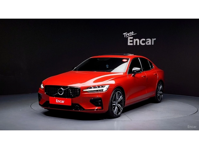 Volvo S60 R-Design* DISTRONIC* ПОДГРЕВ* ОБДУХВАНЕ* HUD* - автомобили, коли, обяви за нови и употребявани 0
