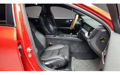 Volvo S60 R-Design* DISTRONIC* ПОДГРЕВ* ОБДУХВАНЕ* HUD* - автомобили, коли, обяви за нови и употребявани 8