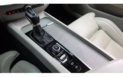 Volvo S60 T5 INSCRIPTION * DIS * ОБДУХ * HUD * 360 * PANO - автомобили, коли, обяви за нови и употребявани 7