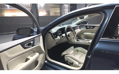 Volvo S60 T5 INSCRIPTION * DIS * ОБДУХ * HUD * 360 * PANO - автомобили, коли, обяви за нови и употребявани 8