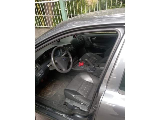 Volvo S60 нищо по колста не е сменено - автомобили, коли, обяви за нови и употребявани 4