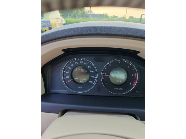 Volvo S80 2.0, 136к.с. - автомобили, коли, обяви за нови и употребявани 9