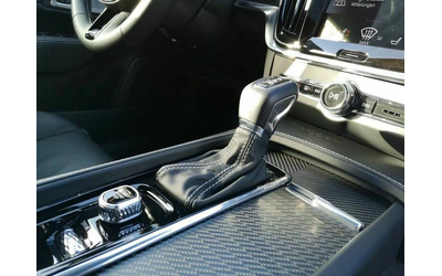 Volvo S90 D5 AWD R Design - автомобили, коли, обяви за нови и употребявани 12