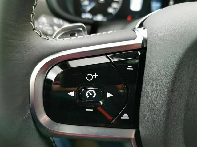 Volvo S90 D5 AWD R Design - автомобили, коли, обяви за нови и употребявани 14