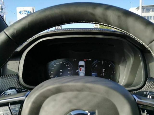 Volvo S90 D5 AWD R Design - автомобили, коли, обяви за нови и употребявани 9