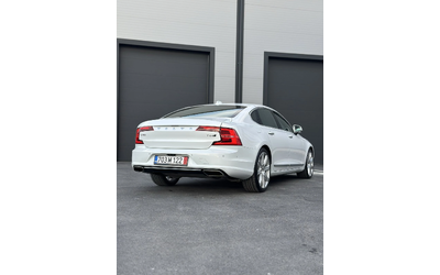 volvo-s90 - 4
