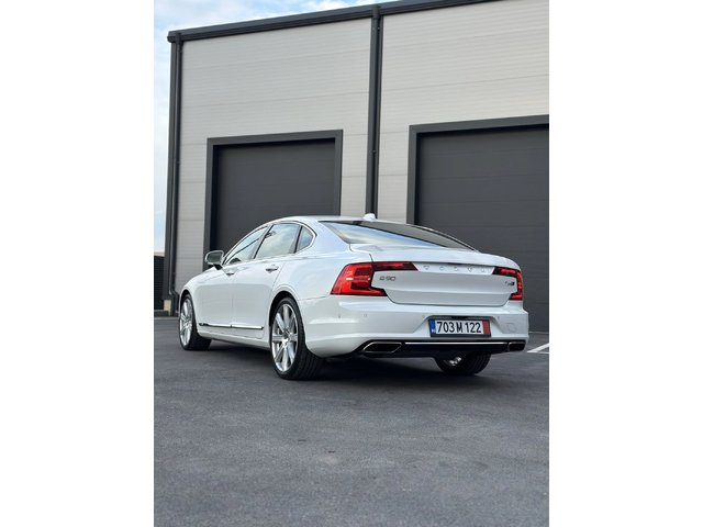 Volvo S90 * T6* INSCRIPTION* BOWERS & WILKINS* 360* ОБДУХВАН - автомобили, коли, обяви за нови и употребявани 5