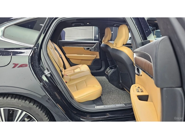 Volvo S90 Ultra-Bright* DISTRONIC* 360* ОБДУХВАНЕ* МАСАЖИ* - автомобили, коли, обяви за нови и употребявани 9