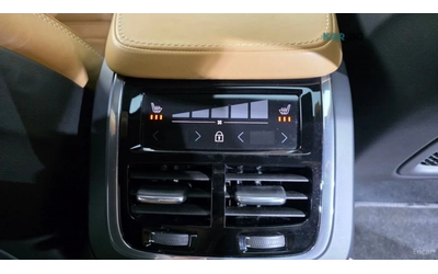 Volvo S90 T5 Inscription* КОЖА* ОБДУХВ* ПАНО* НАВИ* HUD - автомобили, коли, обяви за нови и употребявани 16