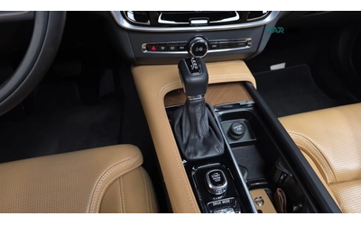 Volvo S90 T5 Inscription* КОЖА* ОБДУХВ* ПАНО* НАВИ - автомобили, коли, обяви за нови и употребявани 6