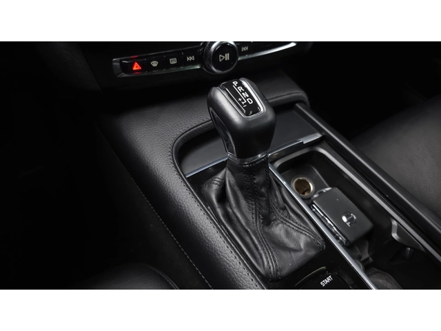 Volvo S90 D5 AWD Momentum - автомобили, коли, обяви за нови и употребявани 8