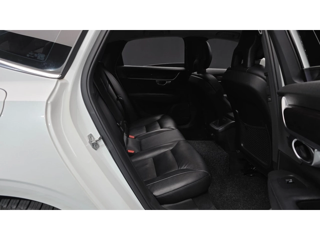 Volvo S90 D5 AWD Momentum - автомобили, коли, обяви за нови и употребявани 11